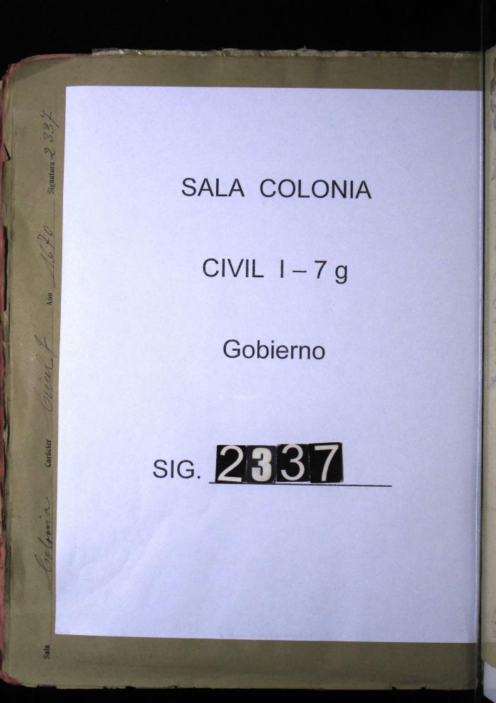 Real cédula por la cual la Reina a petición…